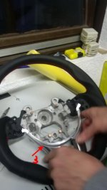 Kenstyle_Lenkrad_Einbau_05.jpg
