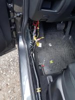 06-gelbe neue Frontverkabelung.jpg