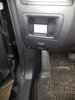 05 Schalter vorne - nicht direkt an anderen Schaltern dran.jpg