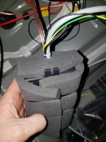 07 Unterseite Box - Kupfer-LS-Kabel ist neuer Schalter.jpg