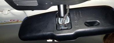 FL_SpiegelrÃ¼ckseite-Stecker ist mittig-Lichtsensor in der Vertiefung daneben.jpg