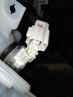 04 washer liquid level sensor.jpg