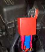 24_Stebel_KFZ-Relais_Originalschraube am Motorraum_Sicherungskasten.jpg
