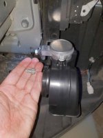 27_Originalschraube_aufheben.jpg 27_Originalschraube_aufheben.jpg