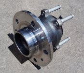 1200px-Wheel_hub_assembly.jpg