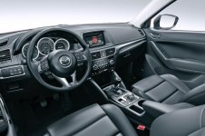 Mazda-CX-5-2015-Facelift-Innenraum-560x373-fc269c42068cb38a.jpg